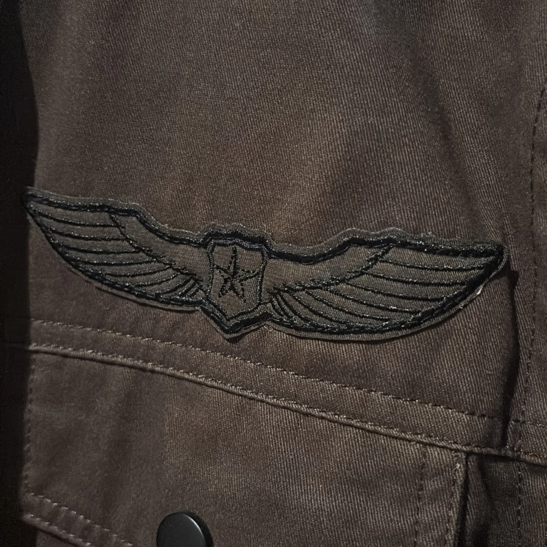 Mörkgrön militärinspirerad jacka - 3