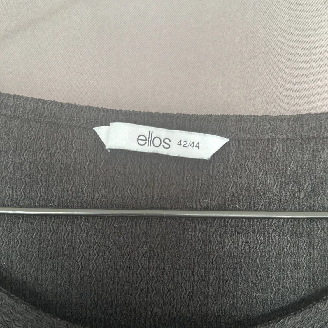 Svart Långärmad  - 1