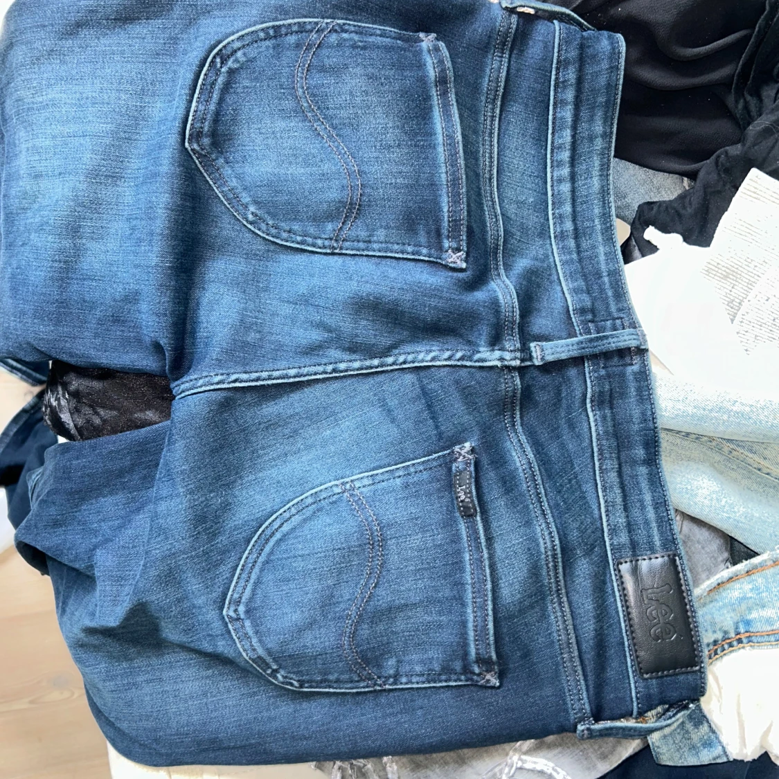 Lågmidjade jeans - 4