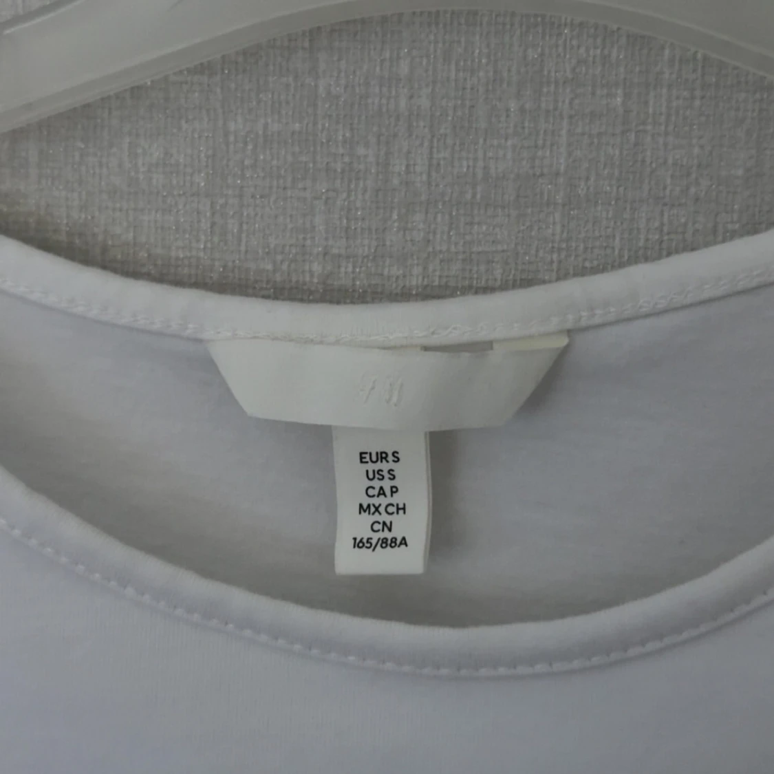 Vit söt topp från H&M - 2