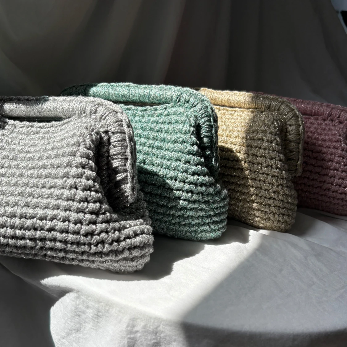 Glittrig clutch  - 4