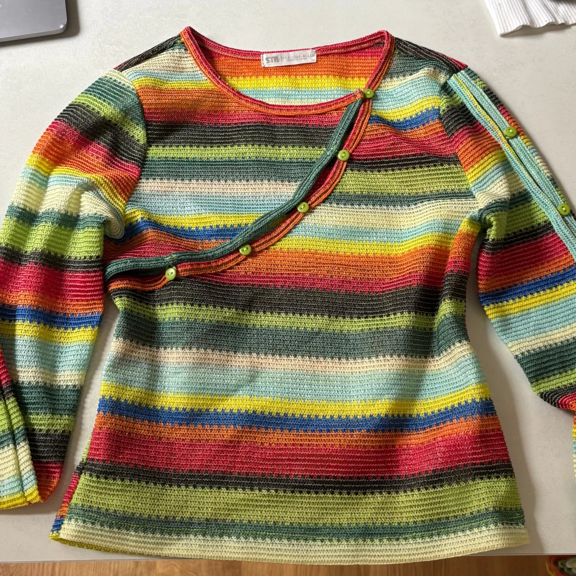 Randig croppad tröja - 1