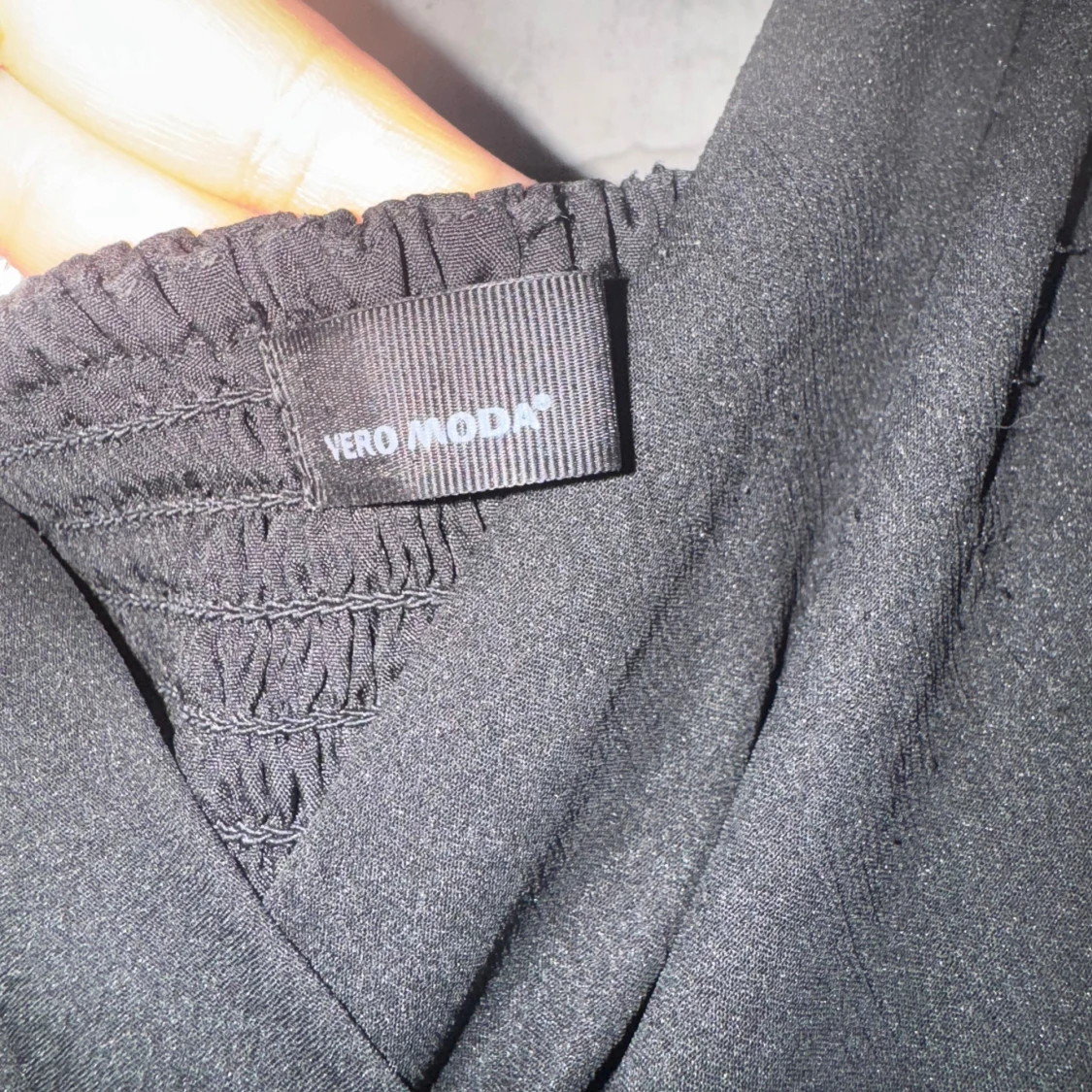 Svart långklänning från Vero Moda - 1