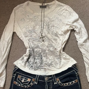 Y2k vit tröja  - Köpt vintage inga defekter