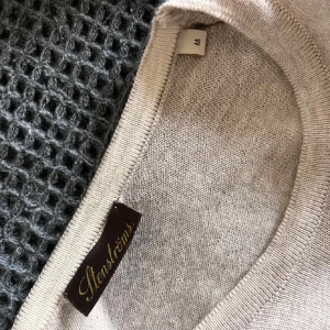 Stenströms Merinoull tröja - Beige Stenström merinoull sweatshirt | Nypris 1599kr | Stl S