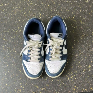 Nike dunk - Säljer dessa blå Nike dunk i storlek 39, bra skick