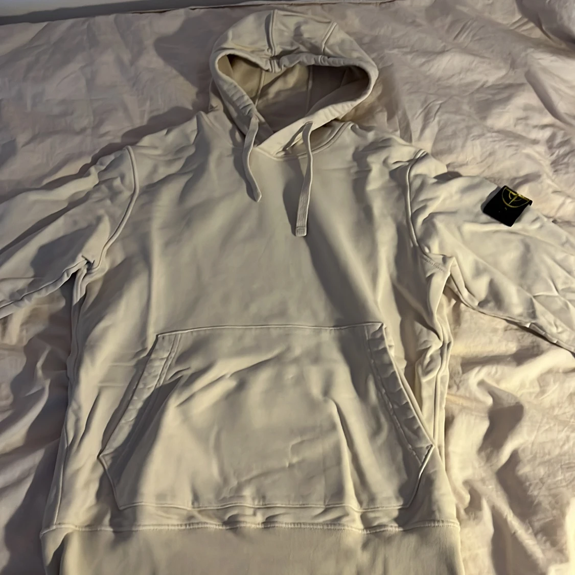 Beige hoodie från Stone Island