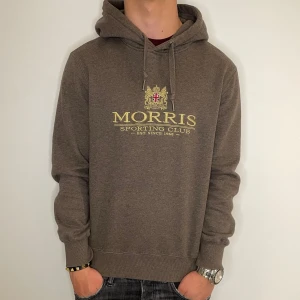 Morris Hoodie - Riktigt snygg hoodie i underbart skick | Strl - S | Skick - 9/10 | Nypris - ca 1500kr | För ytterligare frågor är det bara att skriva 🦅