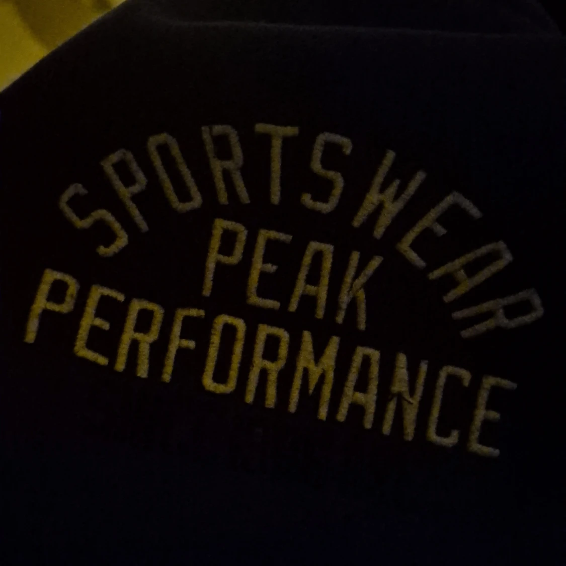 Blå zip tröja från peak performance