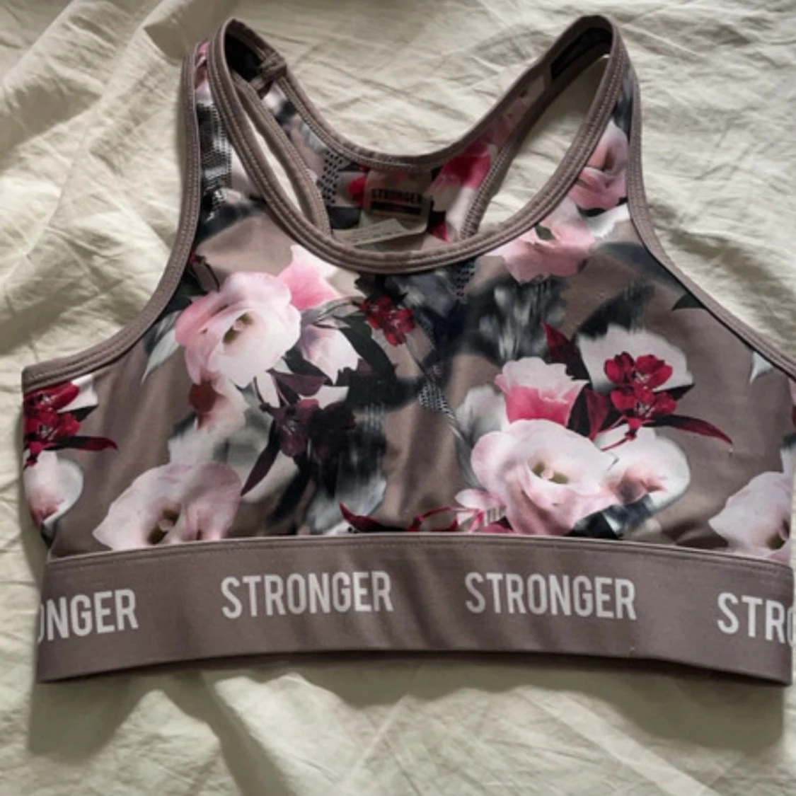 Blommiga leggings från Stronger - 2