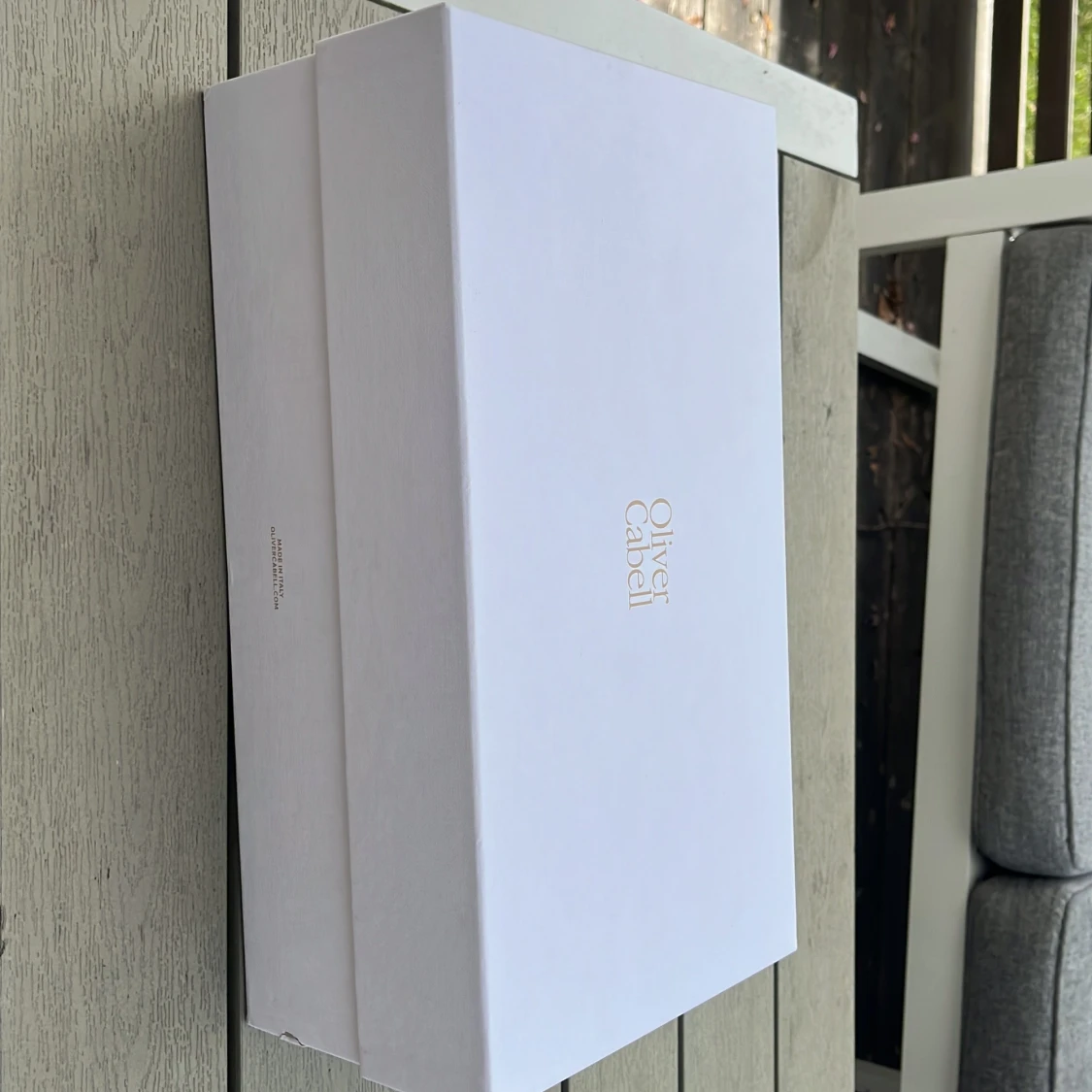 Beige sneakers från Oliver Cabell - 4