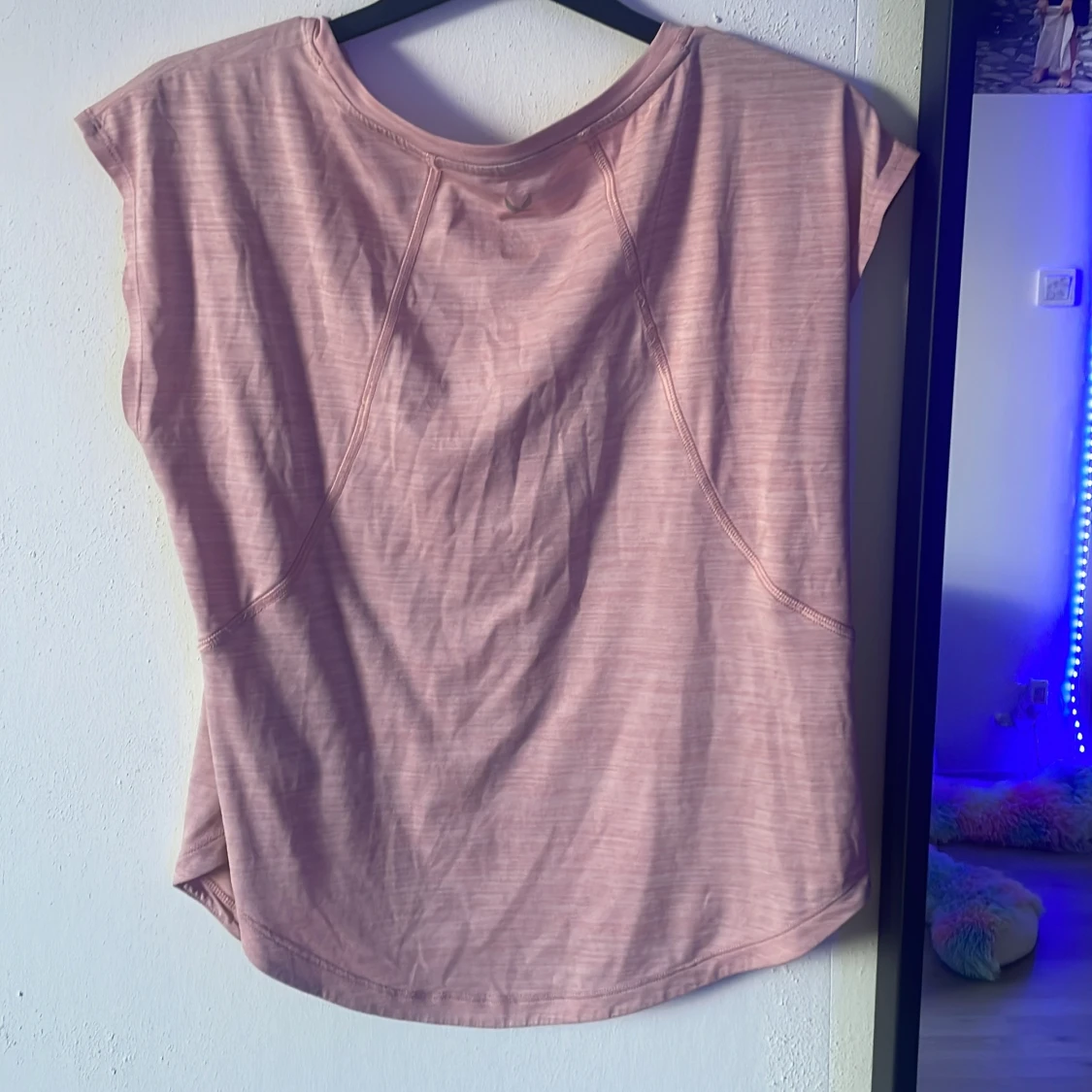 Rosa ärmlös topp från SOC - 1