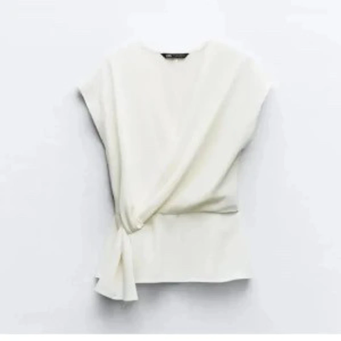 Vit omlottopp från Zara - 1