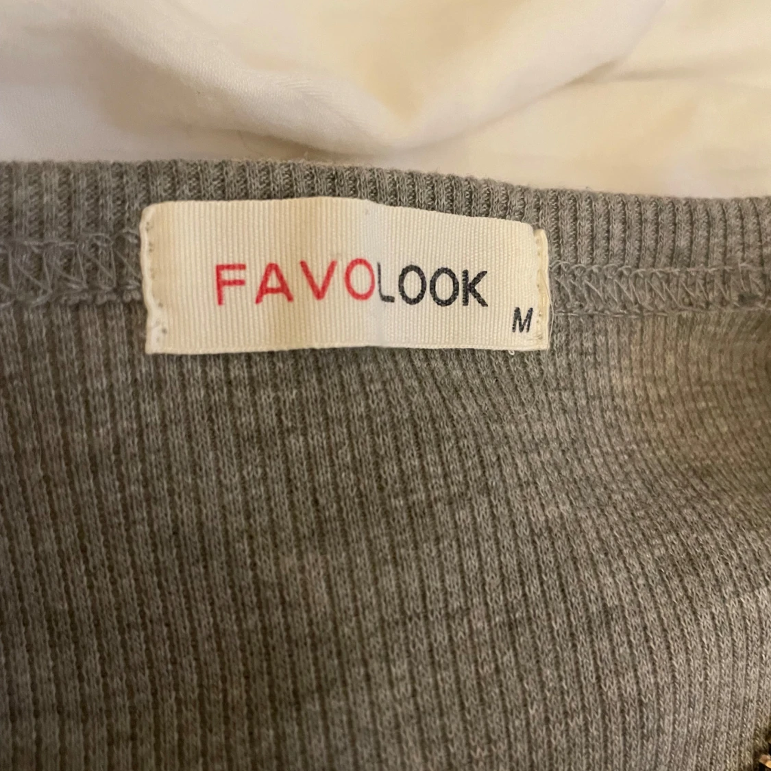 Grå ribbad kortklänning Favolook - 3