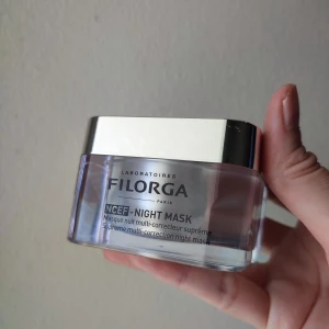 FILORGA NCEF Night Mask - NCEF nattmask för ansiktet. Från märket Filorga. Exclusive ansiktsmask för kvällen eller när man vill. Helt ny, oöppnad. Dock utan kartong.