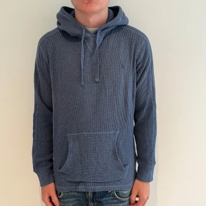 Ralph lauren hoodie - Köp sker via - ricodelluxury.com