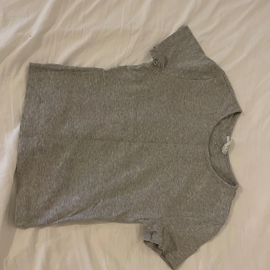 Grå basic t-shirt🤍