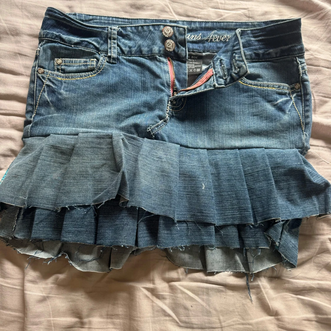 Jeanskjol med volang