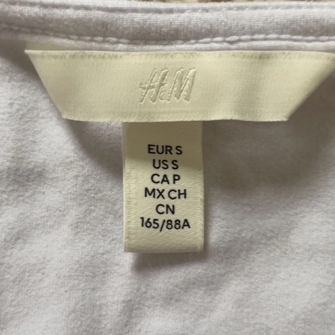 Vit bodytopp från H&M - 1
