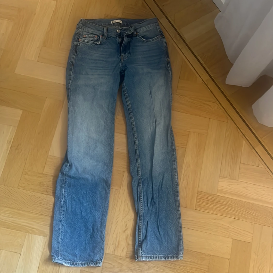 Blåa straight jeans från g perfect jeans