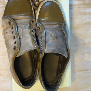 Lanvins - Feta skor kom prov för frågor