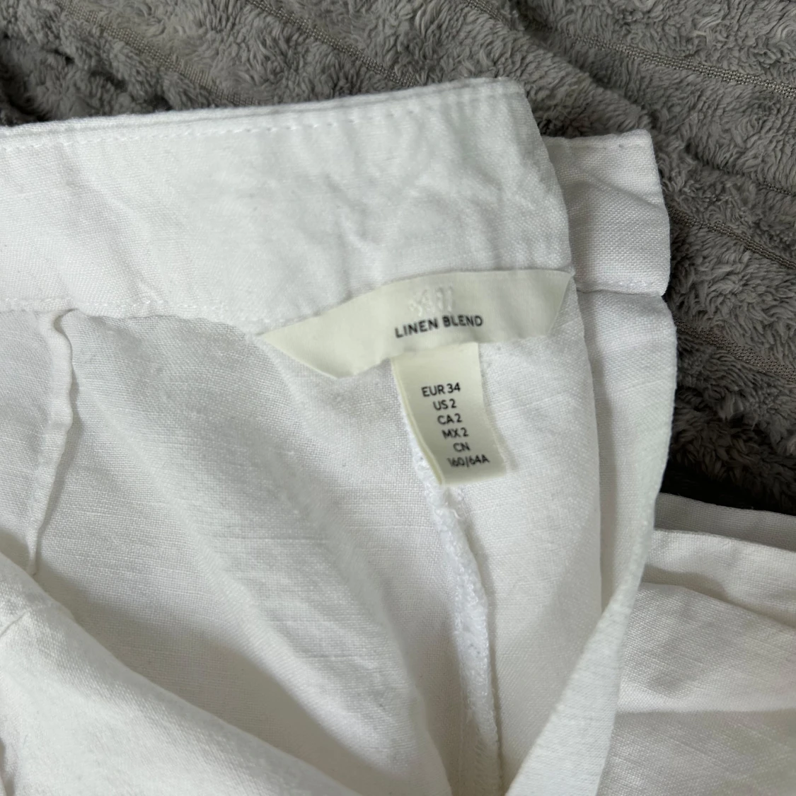 Vita linnebyxor från H&M - 2