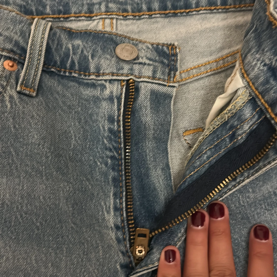 Levi's ljusblå jeansshorts 405 - 1