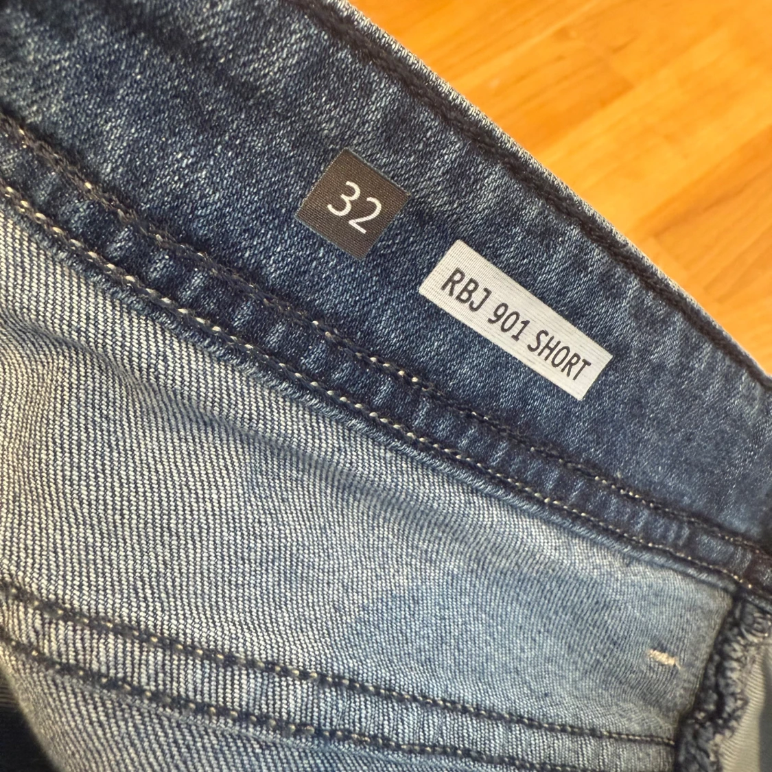 Blå jeansshorts från Replay, strl 32 - 2