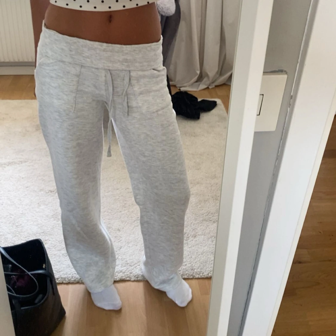 Grå mjukisbyxor