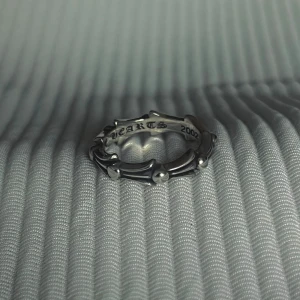 Rebel Fishtails Ring - Size 9. Bold ring featuring dynamic fishtail-inspired details for an edgy, modern look.