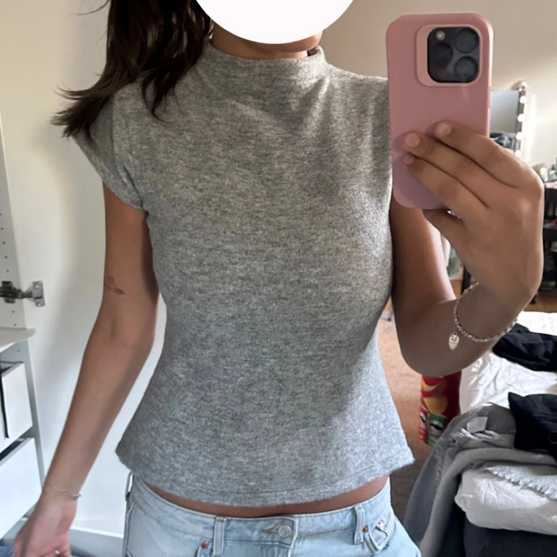 Grå mock neck topp från Pieces - 1