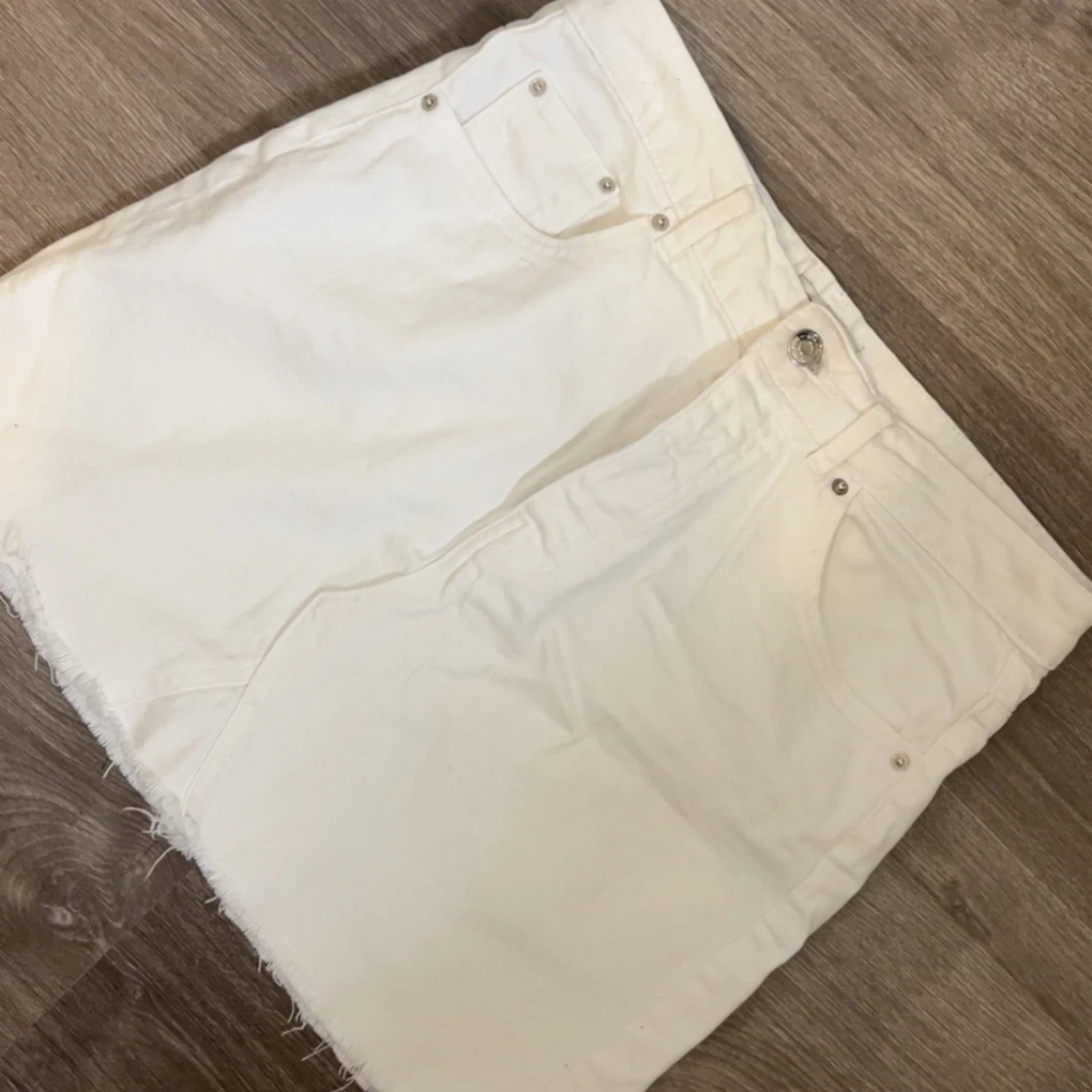 Vita jeanskjol från Perfect Jeans