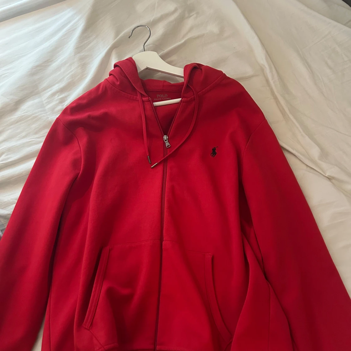 Röd hoodie från Polo Ralph Lauren - 1