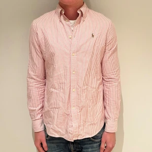 Ralph lauren skjorta - Köp sker via vår hemsida - ricodelluxury.com