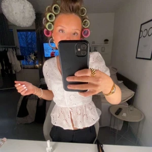 Vit topp - Knappt använd 