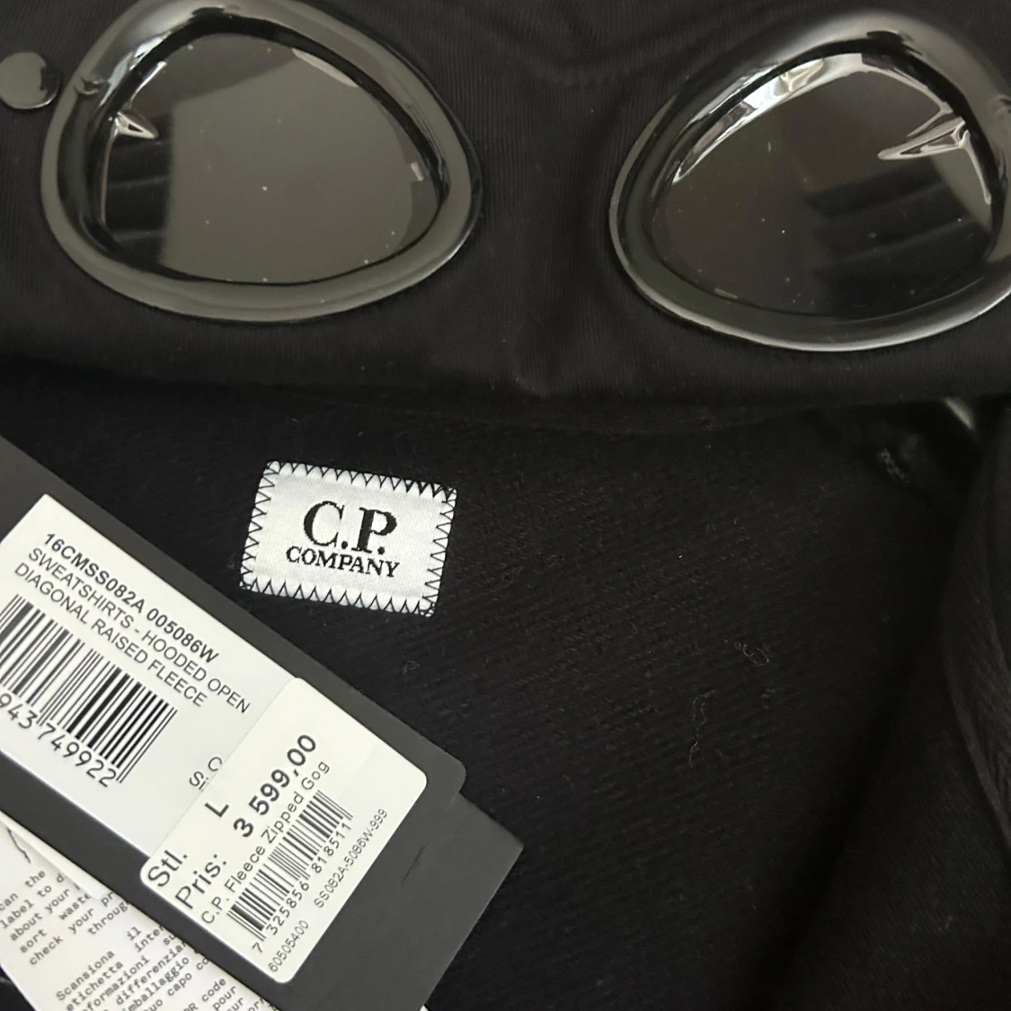 Cp company zip  - 1