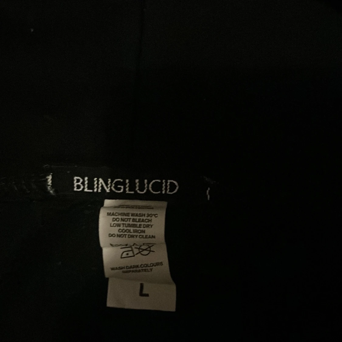 Svart hoodie med strass och Paris-tryck - 2