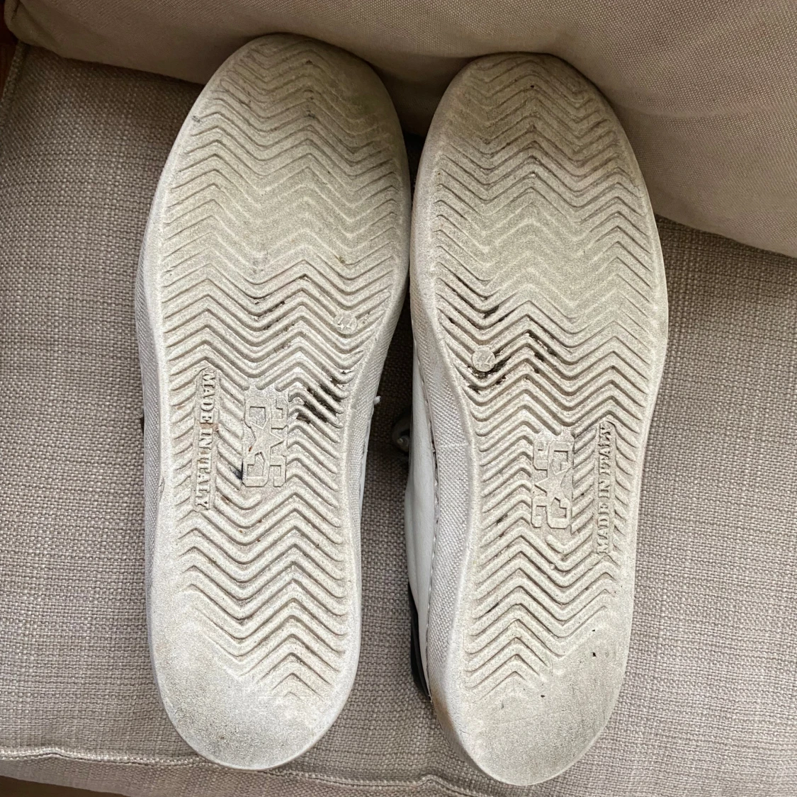 Vit-grå sneakers med stjärndetalj 2stars - 4