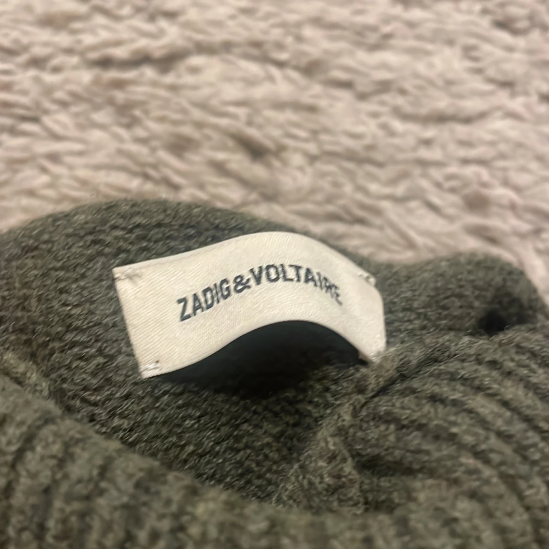 Olivgrön stickad tröja från Zadig & Voltaire - 2