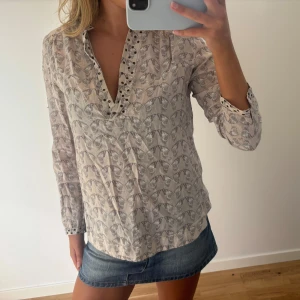 Zadig voltaire blus - Så fin blus ifrån Zadig & voltaire i storlek M❣️❣️