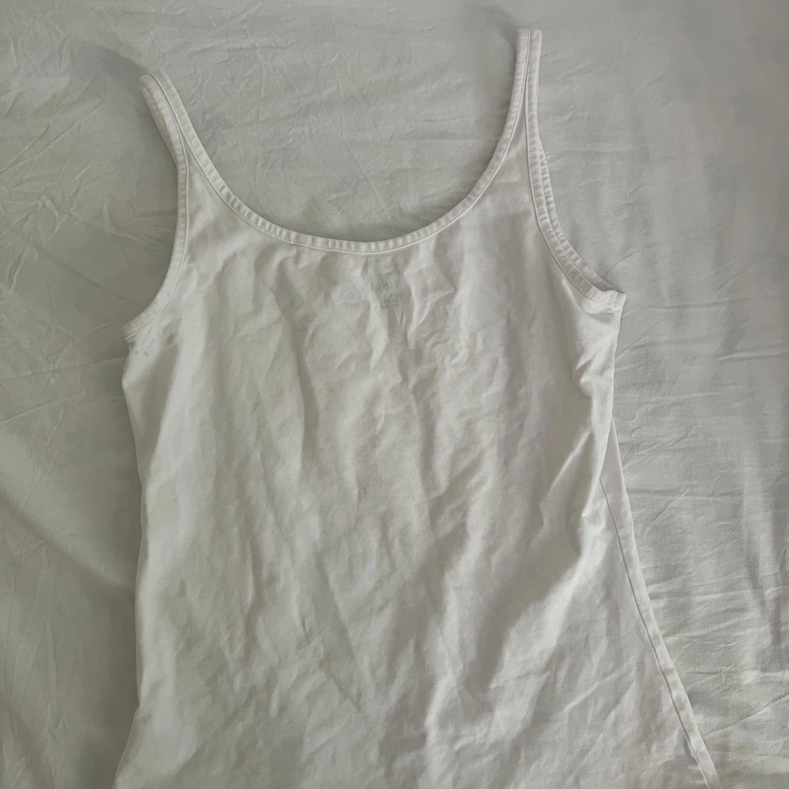 Vit linnetopp från Lindex XS - 3