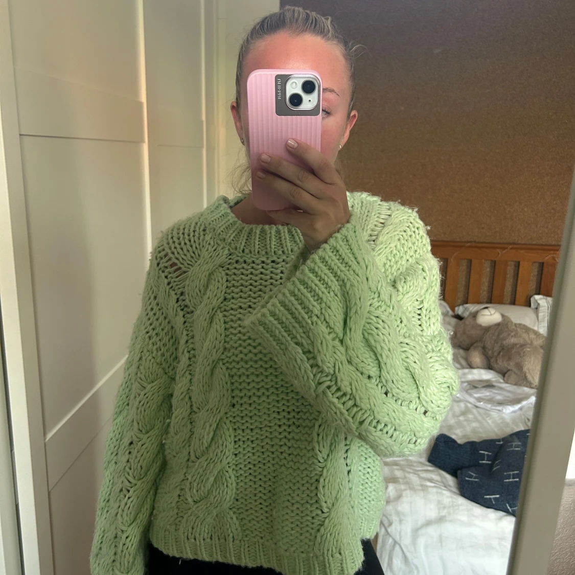 Ljusgrön stickad tröja från Bentsien x NA-KD