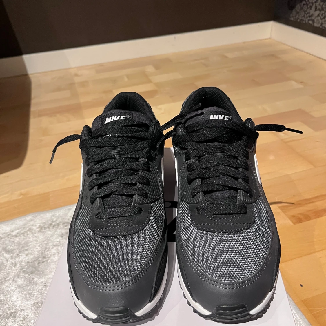 Nike Air Max 90 svart och grå - 1