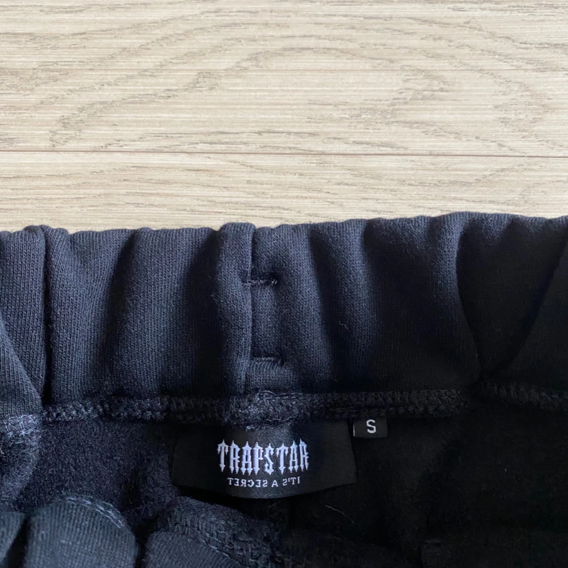 Svart Trapstar Tracksuit  - 3