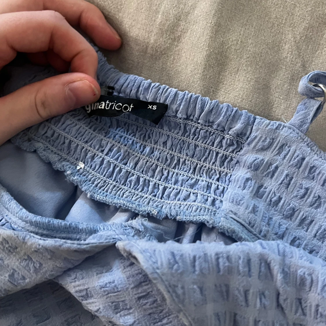 Ljusblå klänning från Gina Tricot - 3