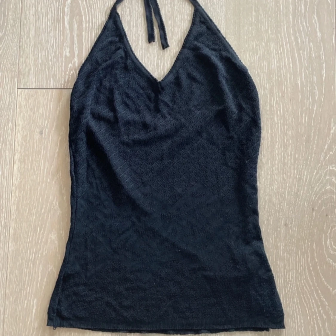 Svart halterneck topp