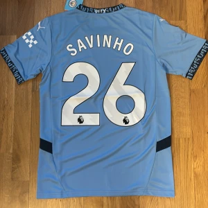 Man City fotbollströja S - Ny Man City tröja i S med Savio på ryggen. 