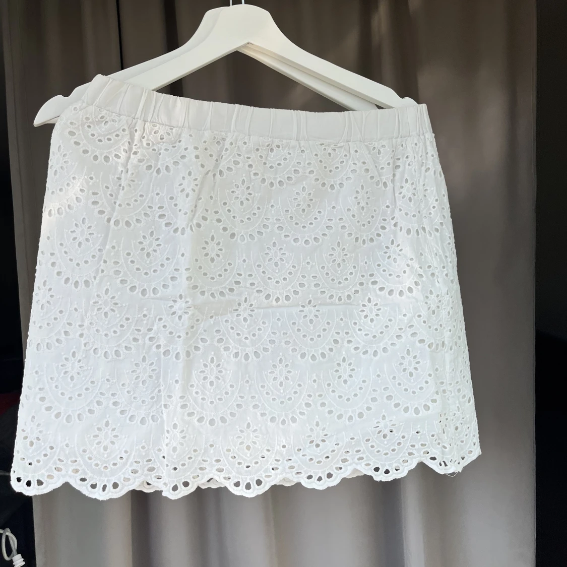 Kjol från Holly & Whyte