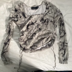 Blus - Ovanlig, mest vintage tröja. Fint skick