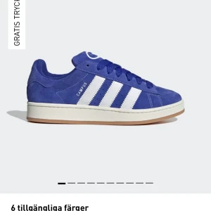 Campus 00 - Helt nya campus 00 i blå storlek 36 2/3 oanvända! . Budgivning vid många intresserade. Eller köp direkt för 1400  (vita skosnören finns med)